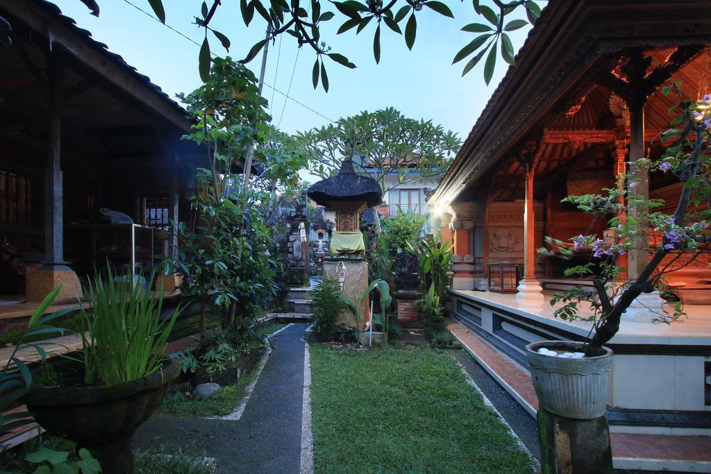Loris Homestay Убуд Экстерьер фото